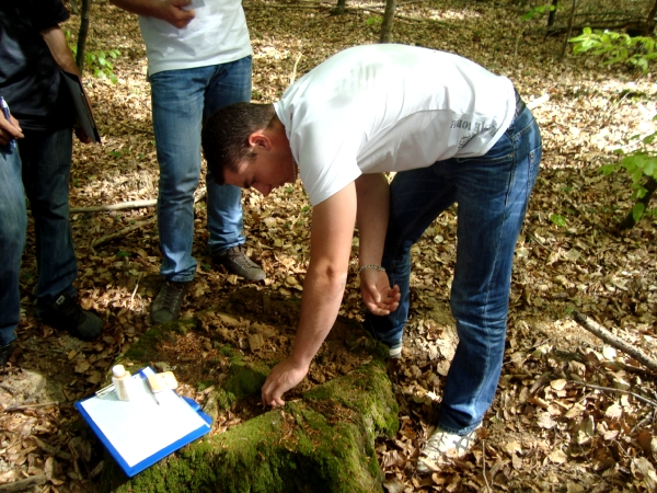 Bac Pro Nature et Forêt - Sortie Pédologie - MFR Aillevillers